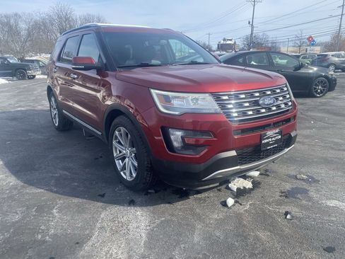Used 2016 Ford Explorer Limited image 3
