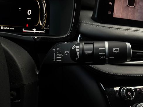 Used 2026 INFINITI QX60 Luxe FWD image 47