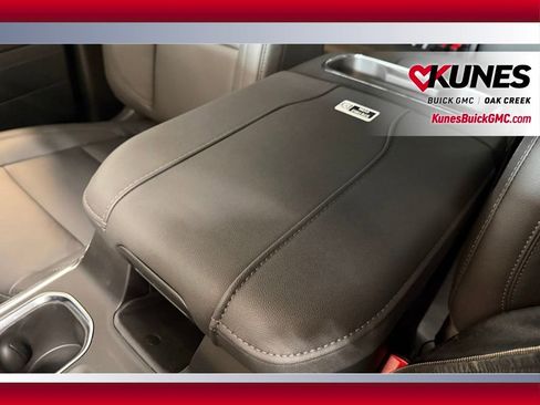 New 2026 GMC Sierra 1500 Elevation w/ Elevation Premium Package AWD/4WD image 23