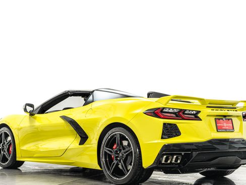 Used 2020 Chevrolet Corvette Stingray Premium Conv w/ 3LT Preferred Equipment Group RWD image 35