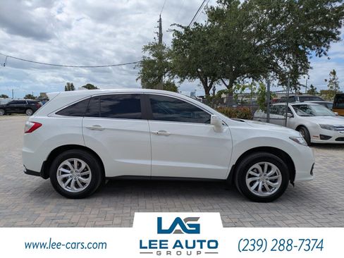Used 2018 Acura RDX AWD w/ Technology Package image 2
