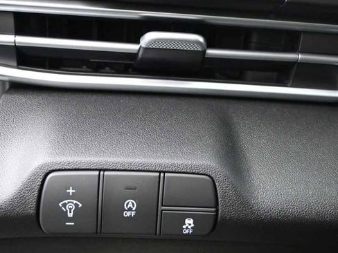 New 2026 Hyundai Elantra SE image 19