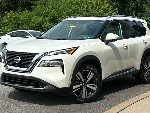 Certified 2023 Nissan Rogue SL w/ SL Premium Package AWD/4WD image 1