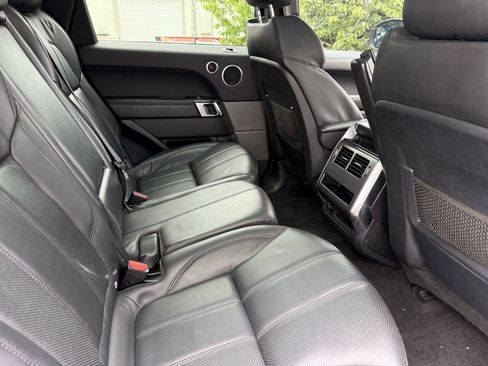 Used 2016 Land Rover Range Rover Sport SE AWD/4WD image 12