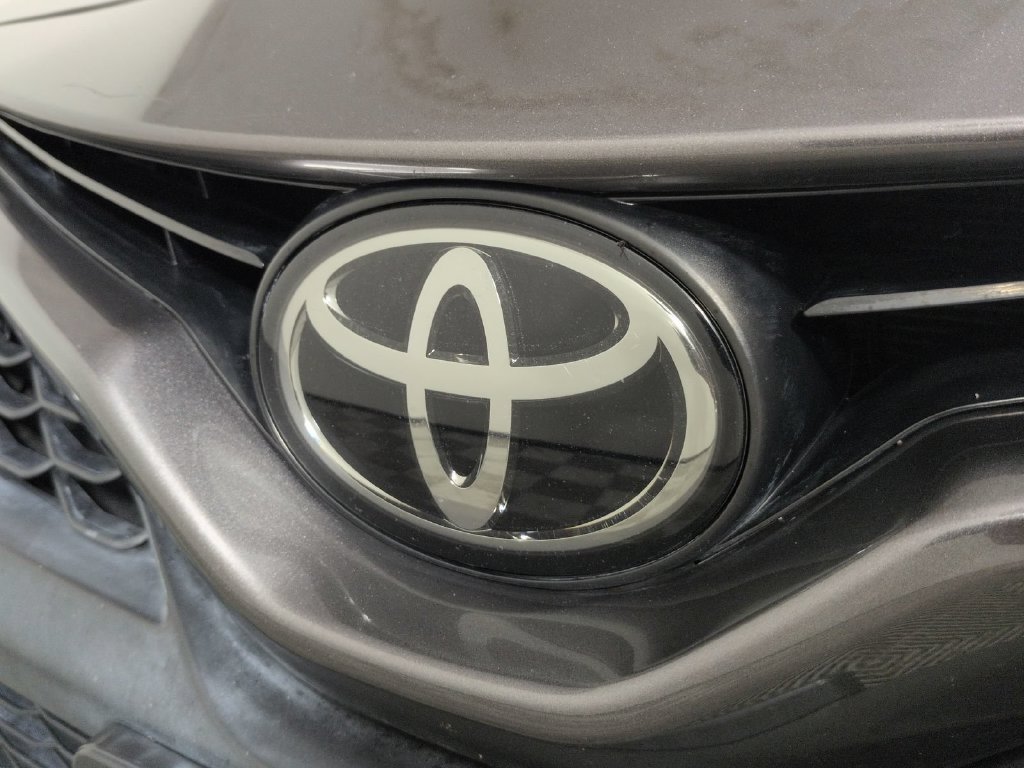 Used 2022 Toyota Camry SE FWD image 15