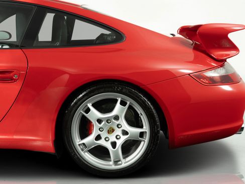 Used 2006 Porsche 911 Carrera S RWD image 15