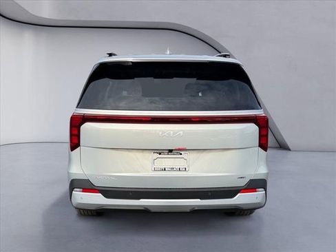 New 2026 Kia Carnival EX image 4