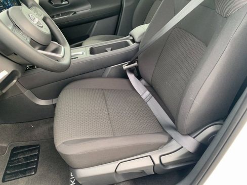 New 2026 Nissan Kicks S image 15