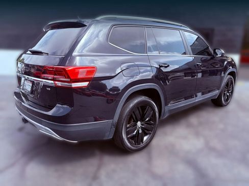 Used 2019 Volkswagen Atlas SE w/ Towing Package image 5