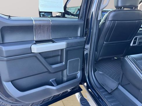 Used 2021 Ford F250 Lariat w/ Lariat Ultimate Package AWD/4WD image 36