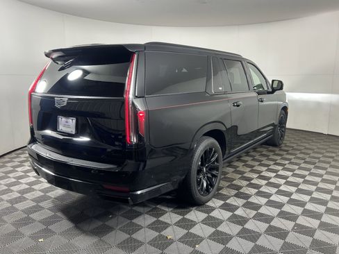 Used 2023 Cadillac Escalade ESV Sport w/ LPO, ONYX Package image 23