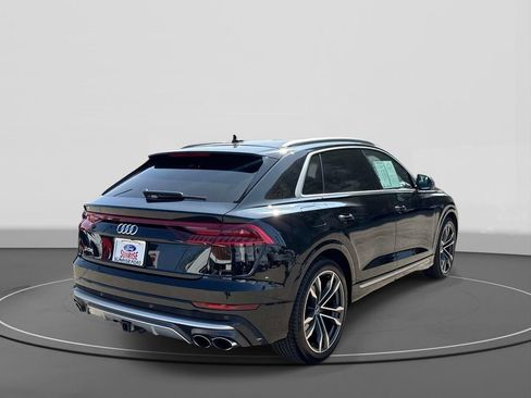 Used 2021 Audi SQ8 Prestige w/ Prestige Package AWD/4WD image 4