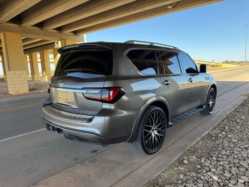 Used 2020 INFINITI QX80 Luxe w/ Proassist Package image 3