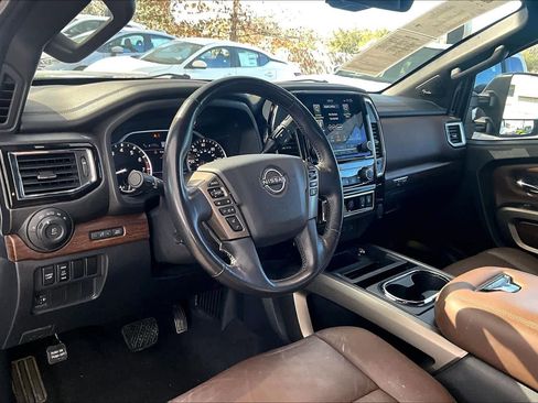 Used 2023 Nissan Titan Platinum Reserve w/ Moonroof Package image 16
