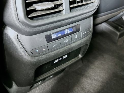 Used 2023 Honda Pilot EX-L image 26