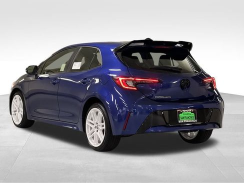 New 2026 Toyota Corolla SE image 3