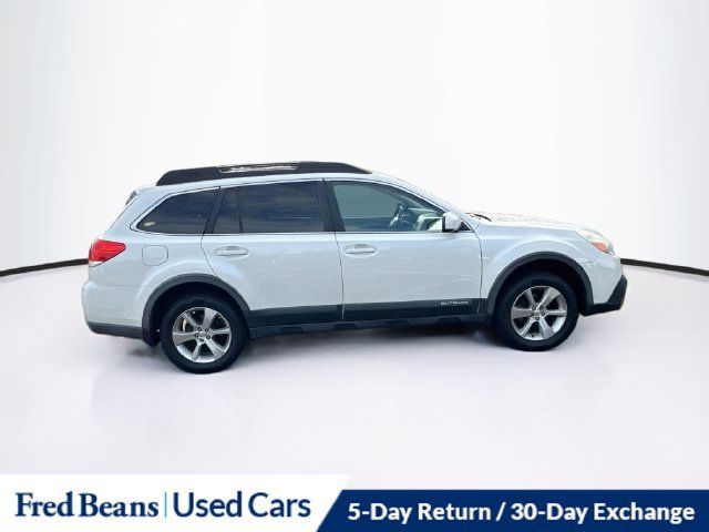Used 2014 Subaru Outback 2.5i Limited w/ Moonroof Package AWD/4WD image 12