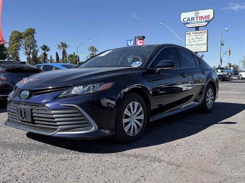 Used 2022 Toyota Camry LE w/ Cold Weather Package FWD image 4