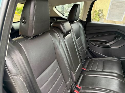 Used 2013 Ford Escape SEL image 29