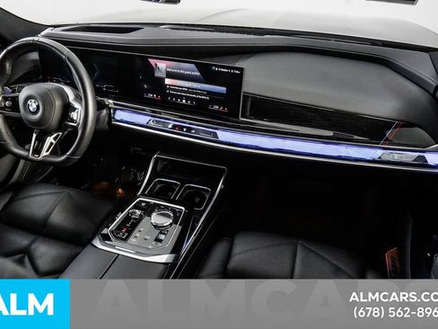 Used 2026 BMW 740i w/ Premium Package RWD image 23