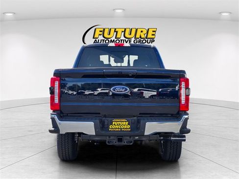 New 2025 Ford F250 Lariat w/ Lariat Ultimate Package image 5