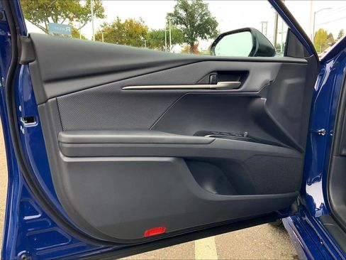 New 2026 Toyota Camry SE image 10