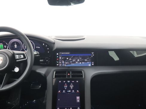 New 2025 Porsche Taycan 4 Cross Turismo image 19