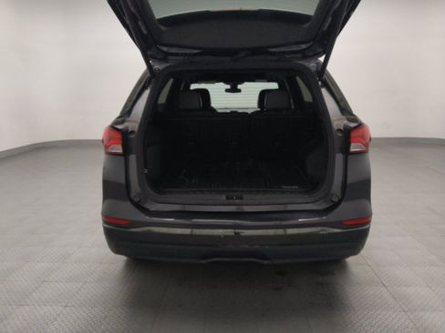 Used 2022 Chevrolet Equinox RS w/ RS Leather Package FWD image 29