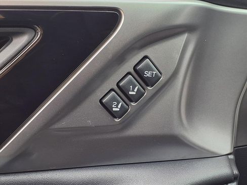 Certified 2021 Subaru Outback Limited XT image 18