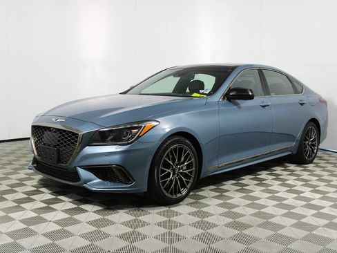 Used 2018 Genesis G80 3.3T Sport RWD image 3