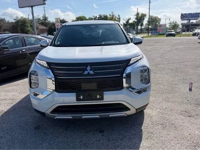 Used 2024 Mitsubishi Outlander FWD