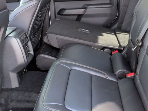 New 2026 Ford Bronco Badlands AWD/4WD image 29