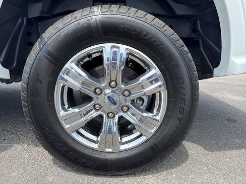 Used 2022 Ford Ranger XLT w/ Equipment Group 301A Mid RWD image 13
