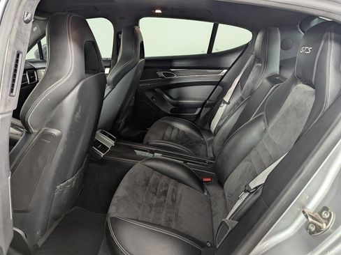 Used 2013 Porsche Panamera GTS image 22