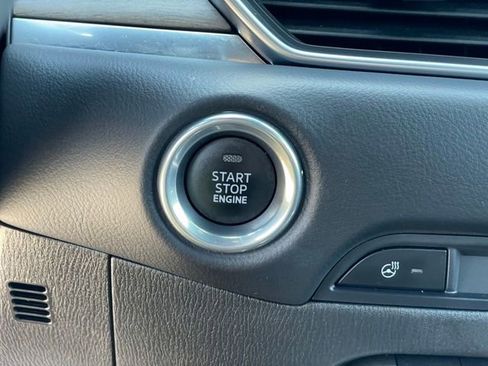 Used 2022 MAZDA CX-5 Signature image 22