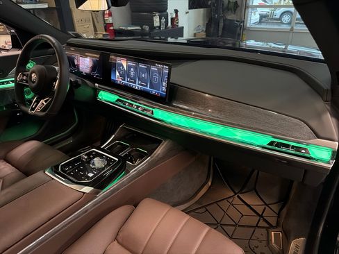 Used 2025 BMW 760i xDrive 760i xDrive image 20