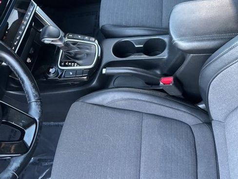 Used 2023 Kia Seltos S image 15