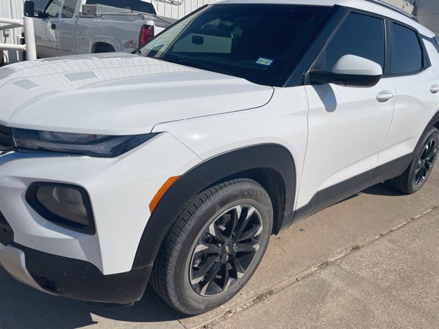 Used 2023 Chevrolet TrailBlazer LT FWD image 1