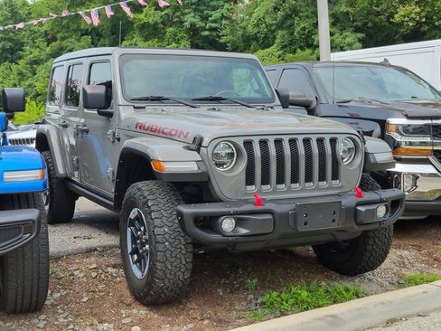 Used 2022 Jeep Wrangler Unlimited Rubicon w/ Steel Bumper Group AWD/4WD image 4