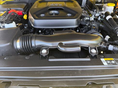 Used 2023 Jeep Wrangler Unlimited Rubicon 4xe AWD/4WD image 8