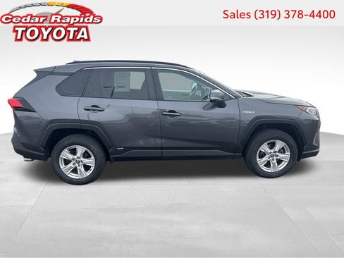 Certified 2021 Toyota RAV4 XLE w/ Convenience Package image 7