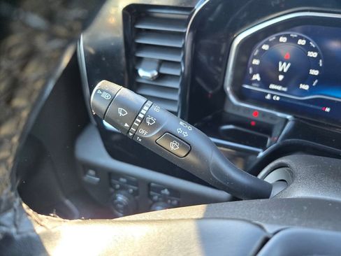 Used 2023 Chevrolet Silverado 1500 LT image 19