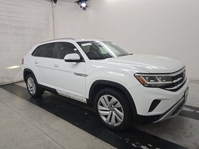 Used 2020 Volkswagen Atlas Cross Sport SE w/ Panoramic Sunroof Package