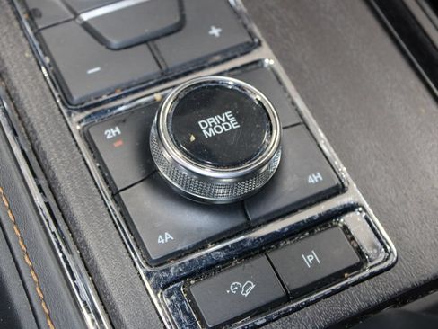 Used 2022 Ford Expedition Platinum AWD/4WD image 26