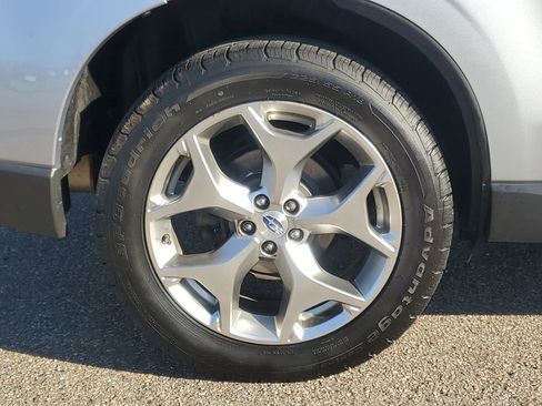 Used 2018 Subaru Forester 2.5i Touring image 5