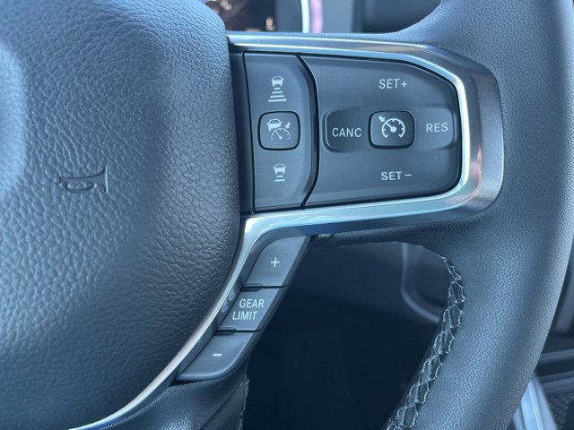 New 2026 RAM 2500 Laramie AWD/4WD image 30