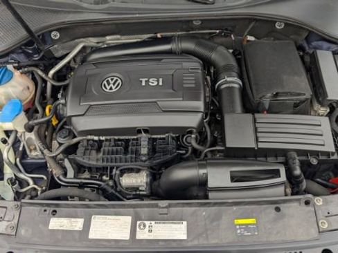 Used 2015 Volkswagen Passat 1.8T SE image 42