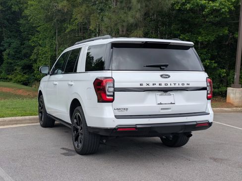 Certified 2023 Ford Expedition Limited AWD/4WD image 5