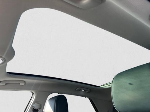 Used 2023 Hyundai Ioniq 5 Limited image 12