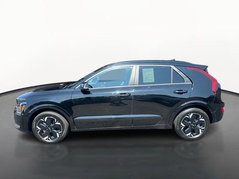Used 2023 Kia Niro Wind w/ Wind Preserve Package FWD image 6
